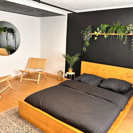 Guibert Home - Studio 2 Personnes Villeneuve-le-Roi Exterior foto